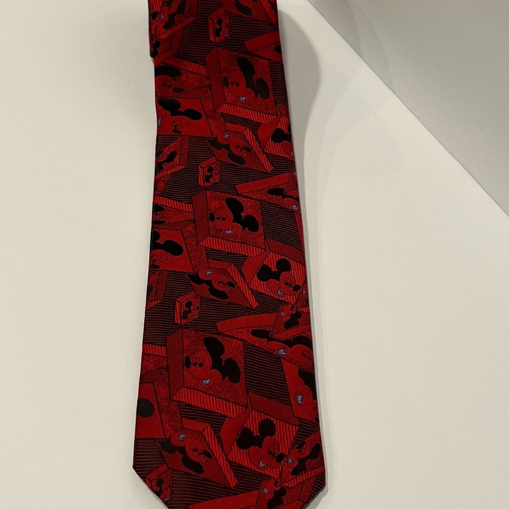 Mickey Mouse tie - Picture 2 of 7